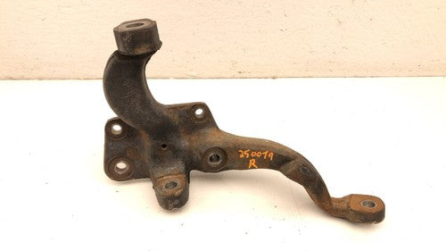 64-66 Thunderbird Coupe Passenger Front Spindle Steering Knuckle With Wheel Hub