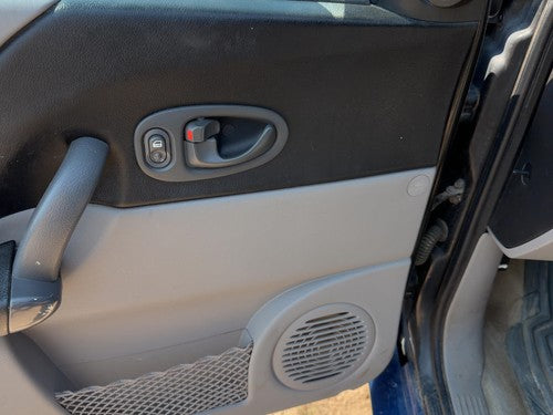 04-05 Saturn Vue Redline Driver Left Front Door Trim Panel With Switch Gray 17D