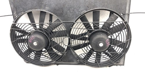 1994-1995 Mercedes E320 Electric Cooling Fan Assembly Oem With Motors 1032000423