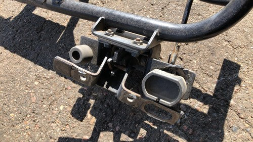 1995 Nissan Pathfinder Spare Tire Carrier Assembly Oem Wheel Rack