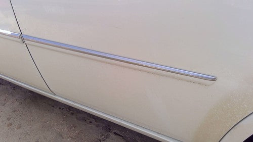 08-09 300 Driver Left Rear Moulding From Door Oem Back Trim Strip White Pwg