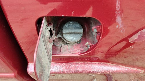 1998-2000 Mazda B2500 Fuel Filler Neck Assembly With Gas Cap Oem Zzp142210