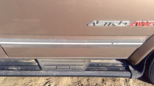 1995 Chevy Astro Passenger Right Front Moulding From Door Oem Trim Strip Brown
