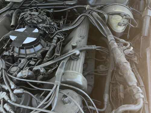 1980 Mercedes 450SL 107 Driver Left Valve Cover OEM 4.5L