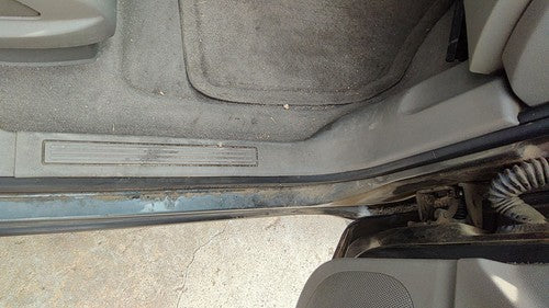 2009-2017 Chevy Traverse Passenger Right Lower Kick Trim Panel Oem Gray