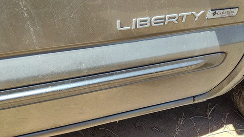 02-07 Liberty Passenger Right Front Moulding From Door Oem Trim Strip Khaki Pjc
