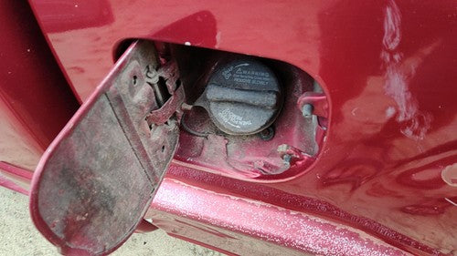 1998-2000 Mazda B2500 Fuel Filler Neck Assembly With Gas Cap Oem Zzp142210