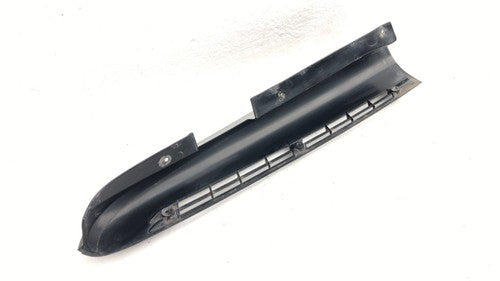 1992-1999 Chevy Suburban Passenger Right Rear Moulding On Corner Panel Oem