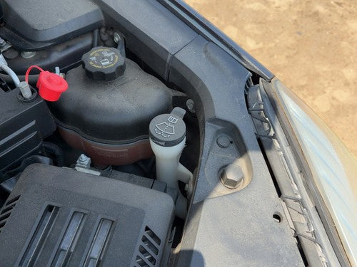 10-17 Chevy Equinox Windshield Washer Fluid Reservoir With Pump Oem Wiper Tank