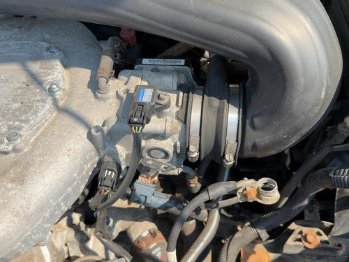 2004-2007 Saturn Vue Redline Throttle Body Valve Oem With Sensors 3.5L 12581971
