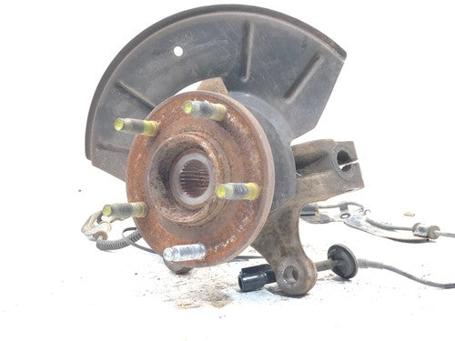 2001-2005 Ford Escape Driver Left Front Spindle Steering Knuckle With Wheel Hub