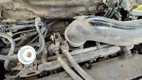 2000-03 Focus Station Wagon Throttle Body Valve Complete With Sensors 2.0L Dohc