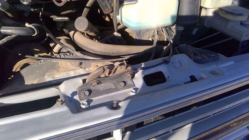 1987-1991 Chevy G20 Van Hood Latch Assembly With Bracket Oem 15600482