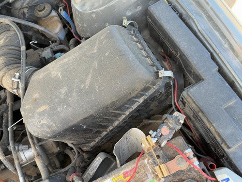 1997-2001 Toyota Camry Air Intake Cleaner Filter Box With Tube 2.2L 1770003100