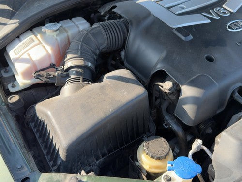 03-06 Sorento Complete Air Intake Cleaner Filter Box Housing With Tube Oem 3.5L