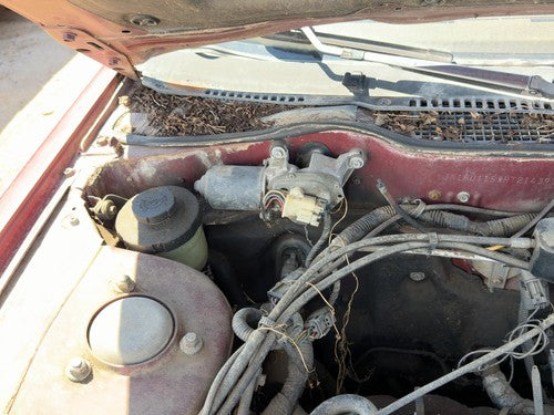 1985-1988 Nissan Maxima Windshield Wiper Motor Oem B881515E00