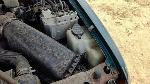 1995-2005 S10 Blazer Windshield Washer Fluid Reservoir With Pump Oem Wiper Tank