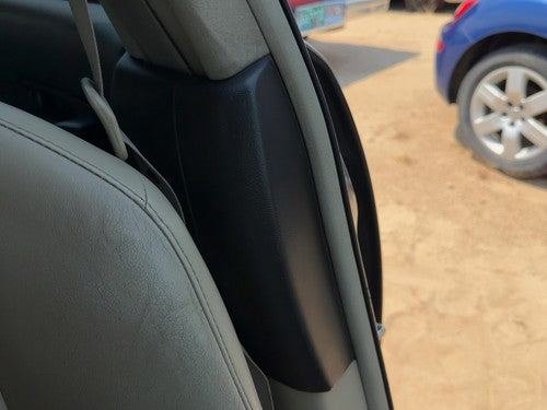 2003-2008 Infinity FX45 Driver Left Lower B-Pillar Trim Panel Willow Black