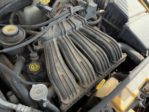 2001-2010 Chrysler Pt Cruiser Valve Cover Oem 2.4L 4777473Ab