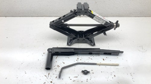 2005-2010 Pontiac G6 Jack Assembly With Tool Kit Set Oem 2 Door