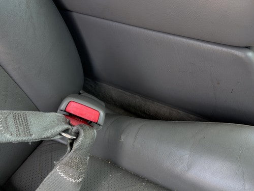 98-04 Seville Passenger Right Front Seat Belt Buckle Receiver Dark Gray 145