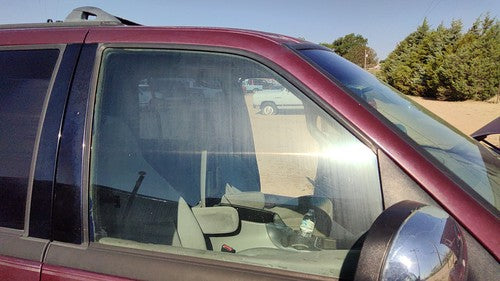 1997-2002 Ford Expedition Passenger Right Front Side Window Door Glass Oem