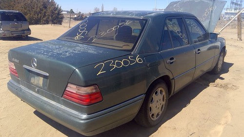 1994-1995 Mercedes E320 Electric Cooling Fan Assembly Oem With Motors 1032000423