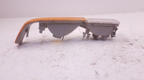 1998-2005 Chevy S10 Blazer Driver Left Turn Signal Lamp Lens Park Light Oem