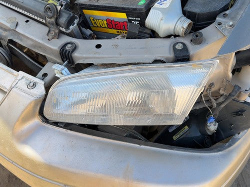 1997-2001 Toyota Camry Driver Left Head Light Front Lamp OEM 81150AA010