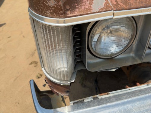 74 Chevy Impala Passenger Right Front Turn Signal Light Lamp Oem Fender Mounted