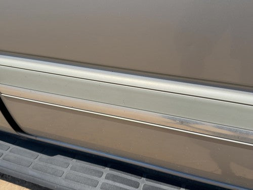 05 Suburban 1500 Driver Left Rear Moulding Door Back Trim Strip Silver Birch 59U
