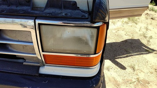 91-94 Ford Explorer Driver Left Head Light Front Lamp Complete With Turn Signals