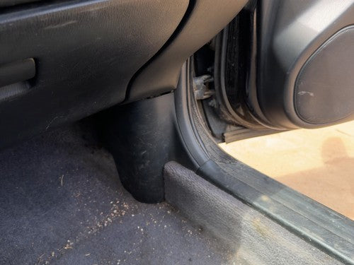1995-1999 Nissan Maxima Passenger Right Lower Kick Trim Panel Oem Black