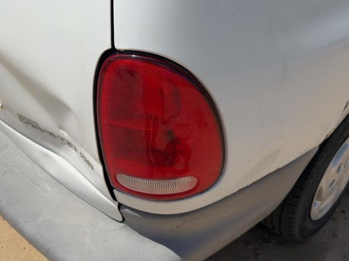 1996-2000 Chrysler Town & Country Passenger Right Tail Light Brake Lamp Oem Rear
