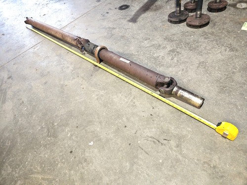 2004-2007 Chevy Silverado 2500 Rear Drive Shaft Oem Back Driveline 4X4 25776613