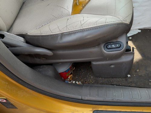 02 Pt Cruiser Passenger Right Side Power Seat Switch Trim Panel Taupe/Beige Fl