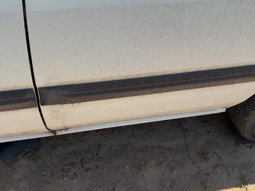 1988-1989 Honda Accord Lx Driver Left Rear Moulding From Door Oem Back