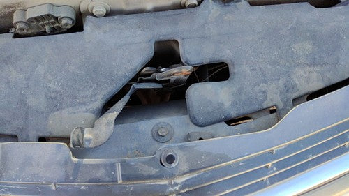 00-05 Latch Assembly With Bracket Chevy Impala Hood Latch Assembly With Bracket