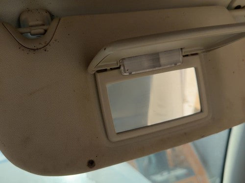 06-07 Monte Carlo Passenger Right Sun Visor Oem Illumination Top Lamp Gray 832