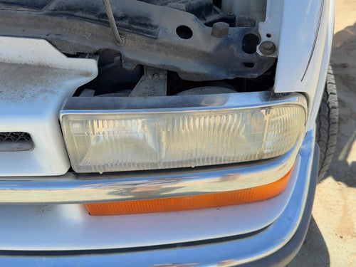 1998-2005 Chevy S10 Blazer Driver Left Head Light Oem Front Lamp 16526217