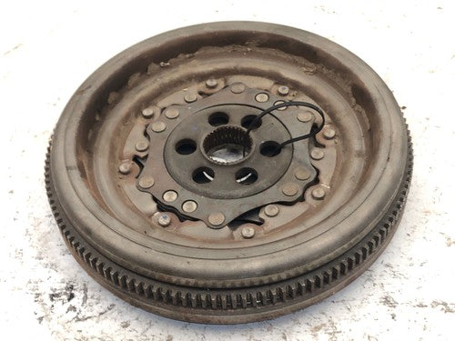 2009-2014 Volkswagon Jetta Complete Flywheel With Clutch 2.0 Diesel Auto Trans