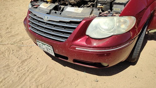 2005-2007 Chrysler Town Country Front Bumper Cover Assembly Oem Red Prh