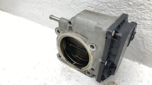 2004-2012 Nissan Titan Throttle Body Valve Oem With Sensors 5.6L 161197S00b