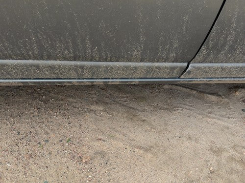 98-04 Seville Passenger Right Rear Moulding From Door Back Lower Sedan Thunder G