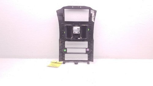 2008-2010 Chrysler Town & Countrydash Panel Radio Trim Bezel Oem 08-10 Caravan