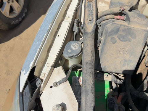 06-07 Monte Carlo Windshield Washer Fluid Reservoir With Pump Oem Wiper Tank