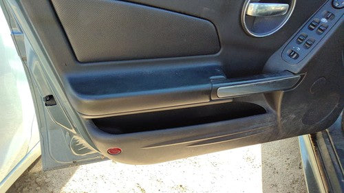 06-08 Grand Prix Driver Left Front Inside Door Trim Panel Master Switch Ebony 19