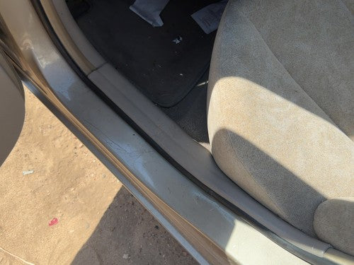 2002 Hyundai Elantra Driver Left Rear Lower Sill Plate Step Trim Panel Oem Beige