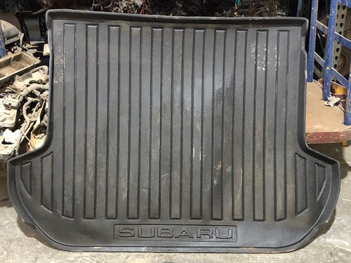 2013 Subaru Legacy Outback Complete Set Of Rear Cargo Mats Oem Rubber Trays