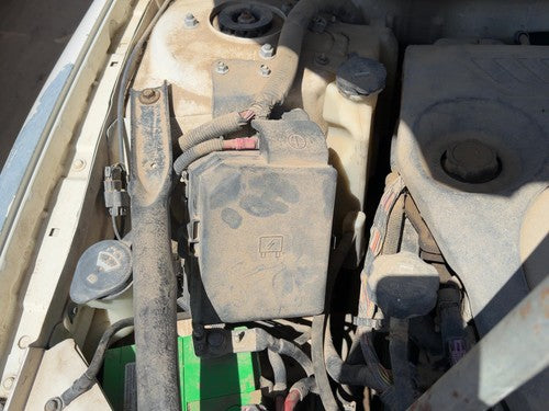 2006-2007 Chevy Monte Carlo Engine Fuse Box Power Distribution Panel Oem 3.9L